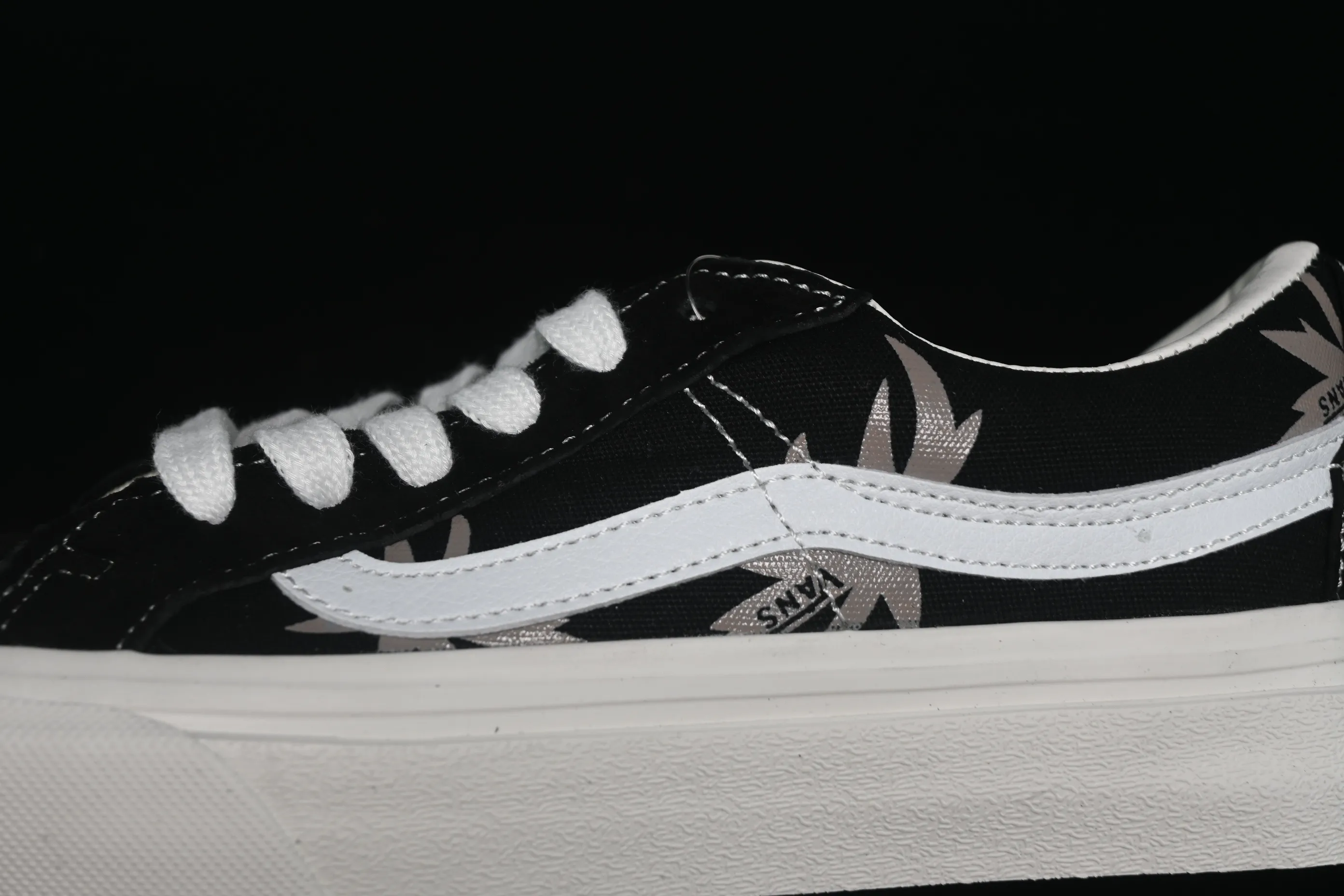 All categories Vans Vans series Vans Low Vans low top Vans Sk8-Low Vans low-top casual skateboard shoes VN0A4UUK2V4